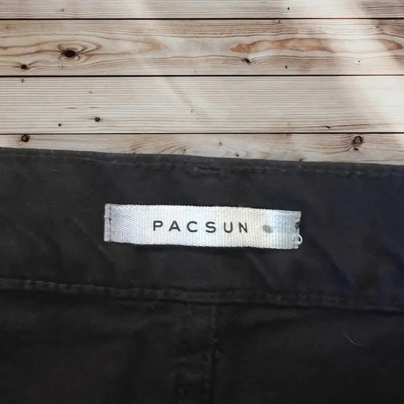 PacSun Women's Size 26 High Waisted Distressed Black Baggy Jeans - Picture 7 of 9